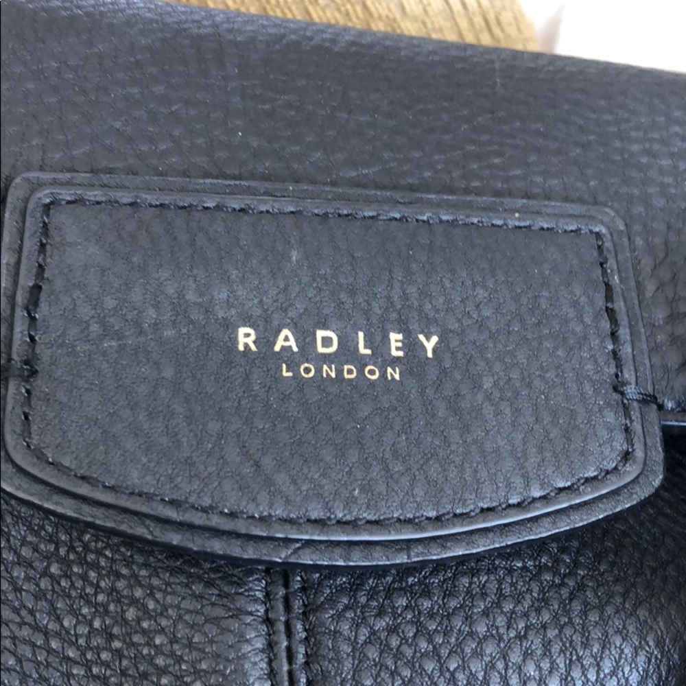 Handbag - Picture 9 of 12